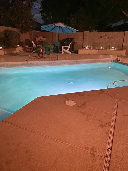 Private Paradise With Pool Heater, Spa, Billiards Avondale Extérieur photo